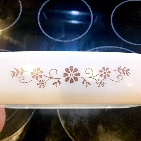 Vitrocrisa Pyr-o-rey Vintage Dynaware Milk Glass Brown Daisies Casserole Dish - Picture 3 of 9